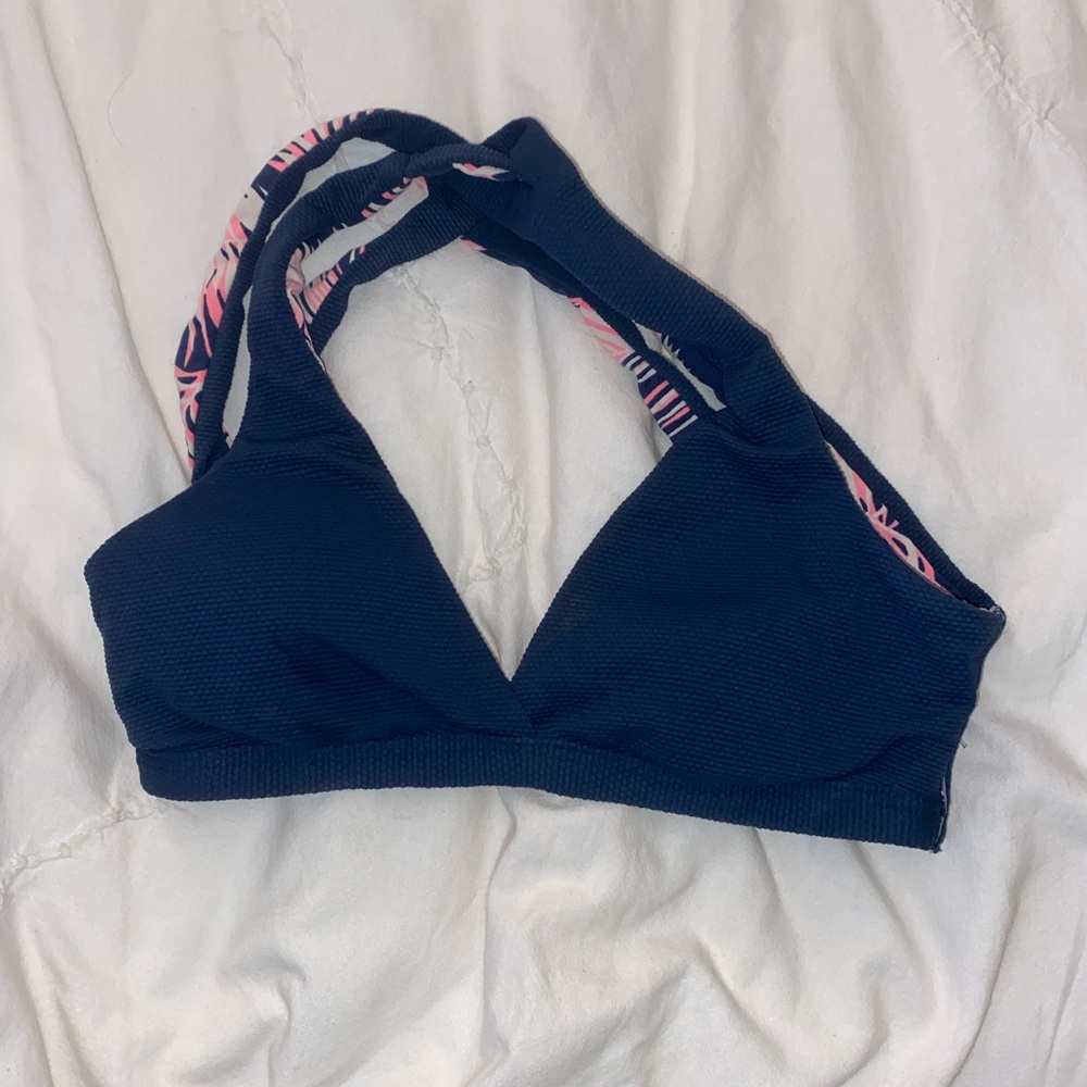 LSpace reversible top - Picture 2 of 2